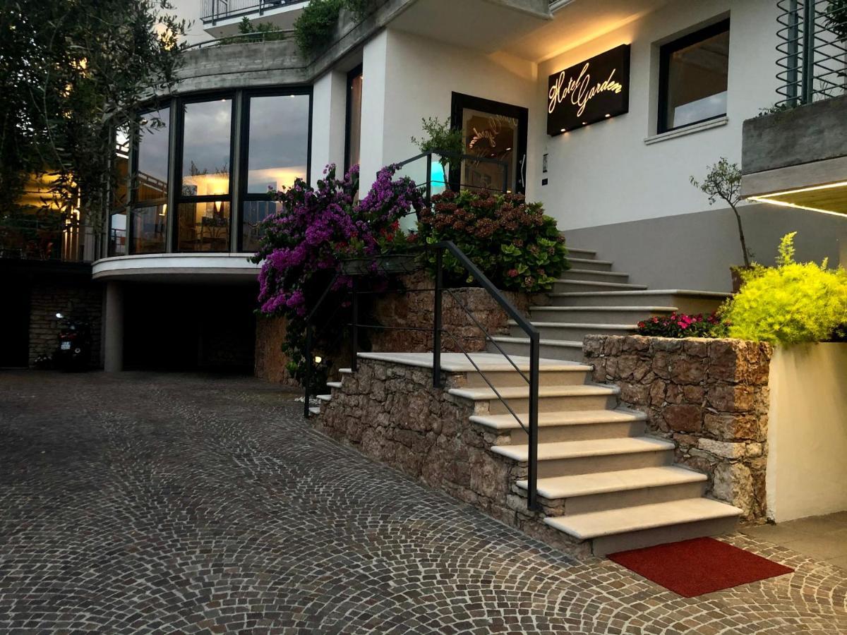 Hotel Garden Malcesine Bagian luar foto