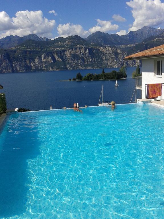Hotel Garden Malcesine Bagian luar foto