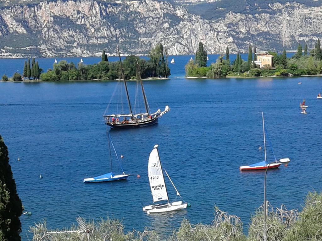 Hotel Garden Malcesine Bagian luar foto