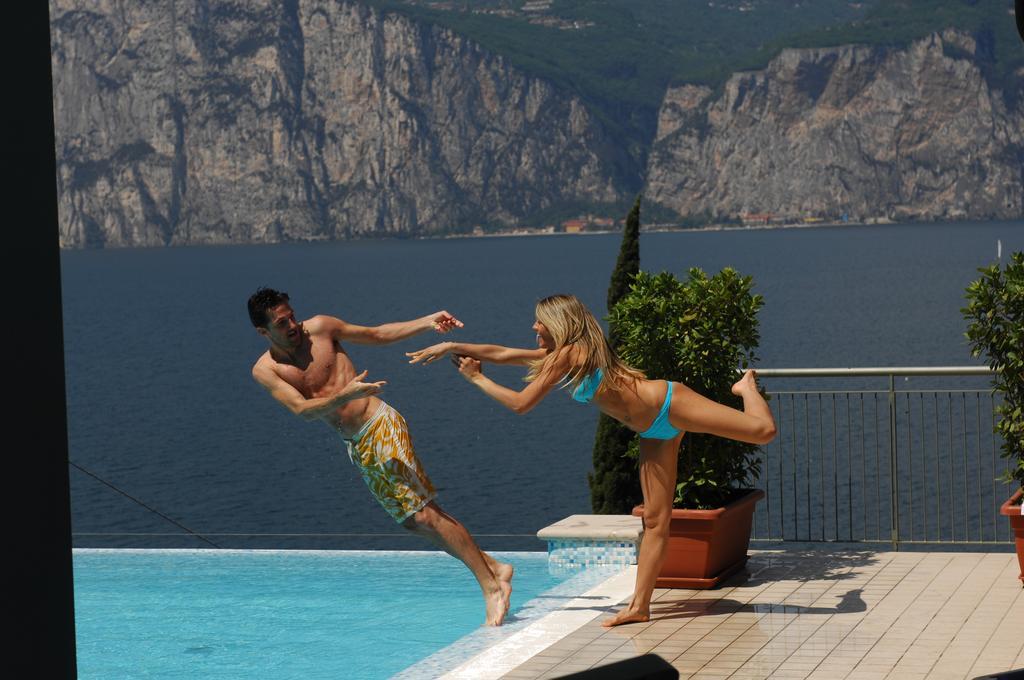 Hotel Garden Malcesine Bagian luar foto